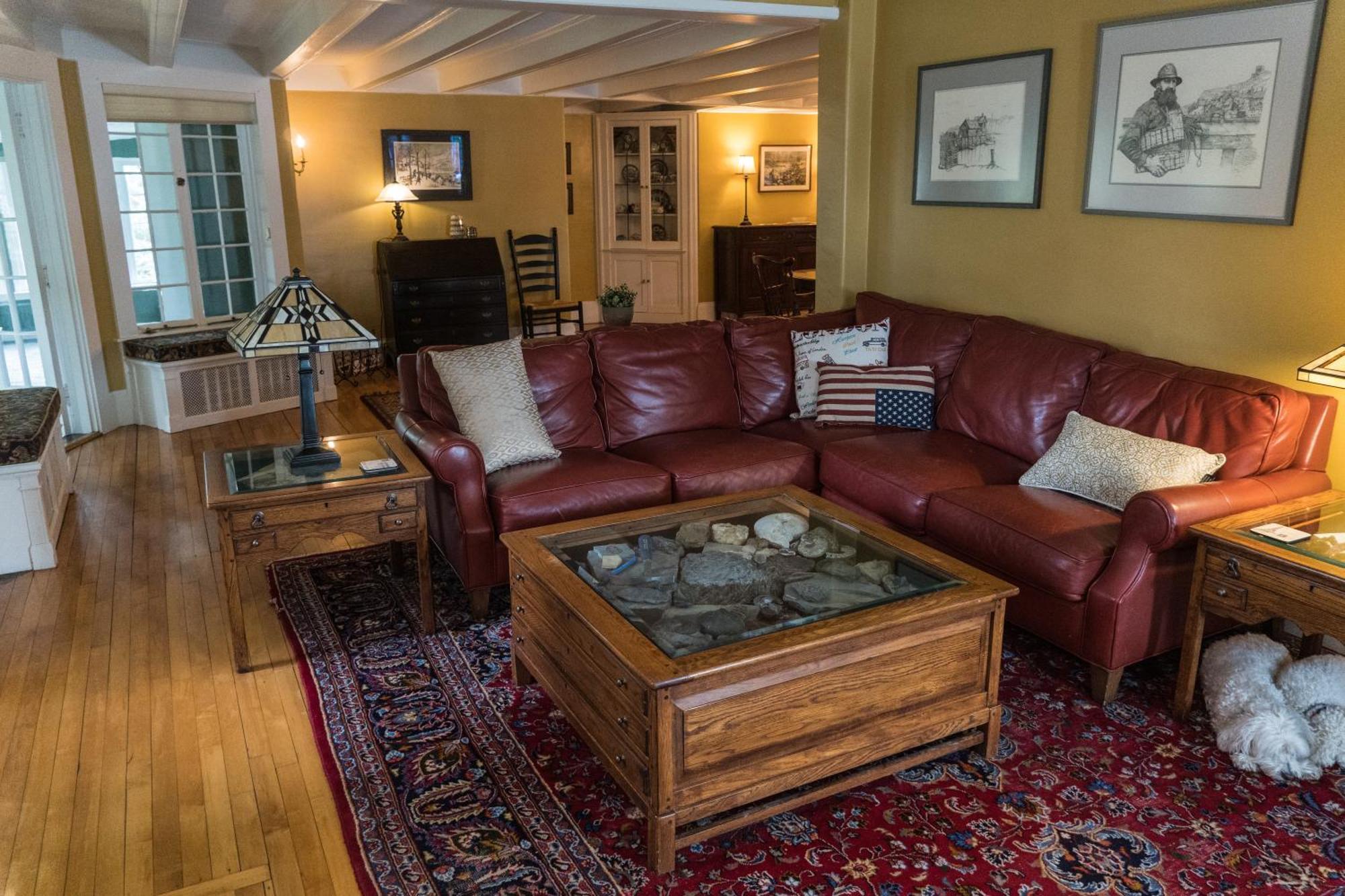 Antique1242 British Bed & Breakfast Энфилд Экстерьер фото